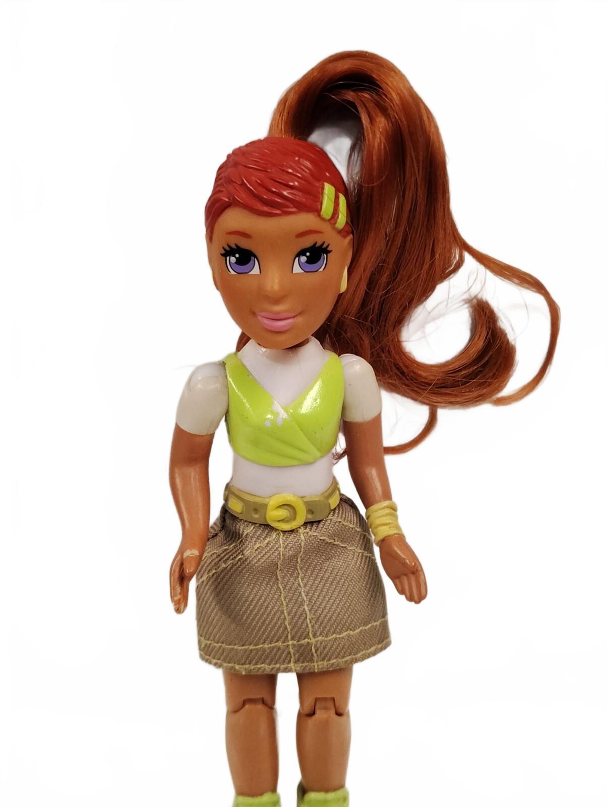 Learning Curve Caring Corners redhead Figure