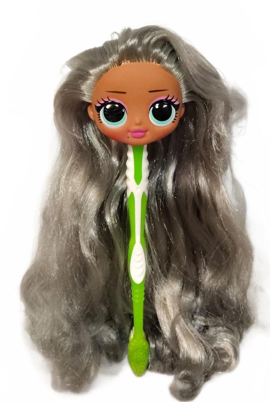 MGA Lol Surprise Re-rooted Custom Doll Head Beautiful Silver/Gray Curly